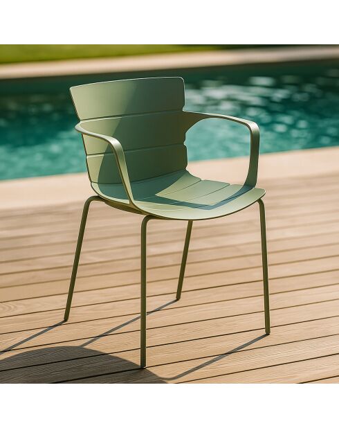 Lot de 4 fauteuils de table en polypropylène et métal vert montauk vert - 54.5x56.5x80cm