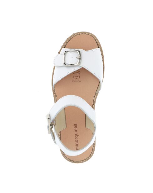 Sandalias Avarca de piel con hebilla blancas