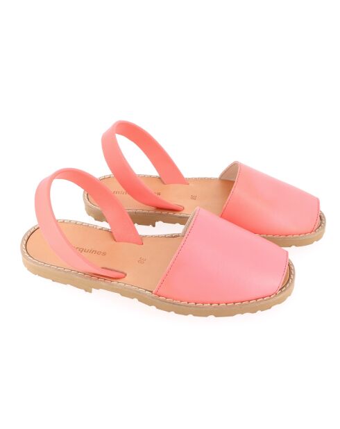 Roze sandalen van Avarca koraalleer