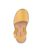Avarca Ledersandalen aus Gelbgold