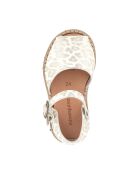 Frailera Boucle Kenya Té goldfarbene Ledersandalen