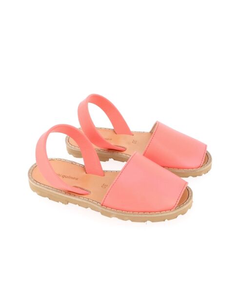 Rosafarbene Sandalen Avarca aus korallenrotem Leder