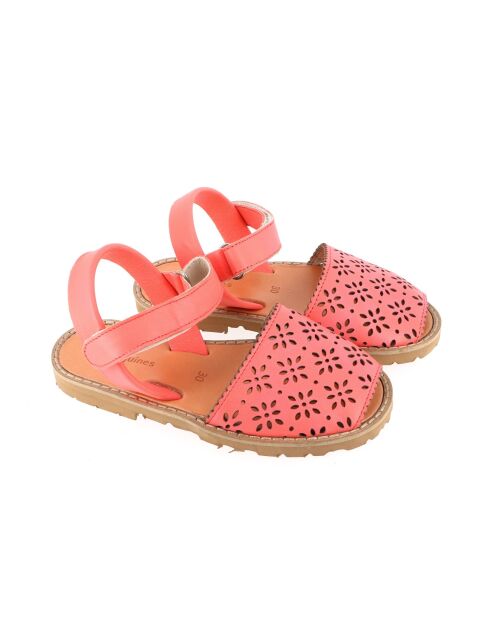 Avarca korallenrosa perforierte Ledersandalen mit Klettverschluss
