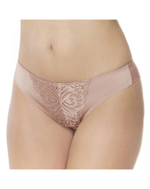 Brésilienne Elizabeth rose ancienne