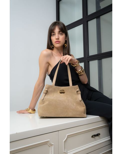 Vera Suede Schultertasche aus taupefarbenem Leder - 28x25x15cm