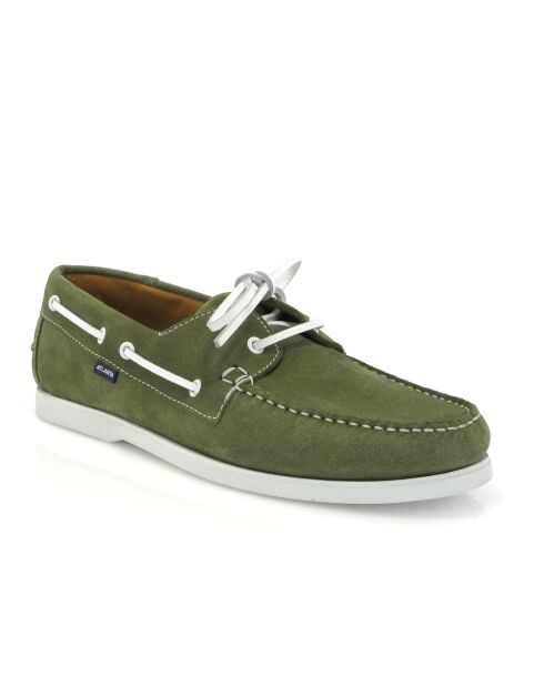 Grüne Bootsmokassins aus Veloursleder mit Schnürung