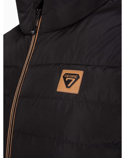 Sam Sherpa Opara Terre Weste