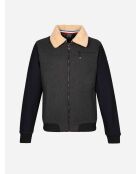 Erste Schicht Lery Black