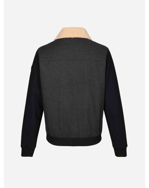 Erste Schicht Lery Black