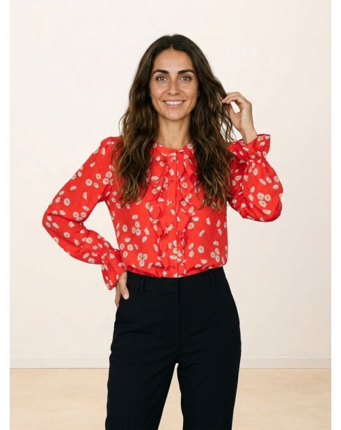 Overhemd met rood-wit bloemenprint en ruches