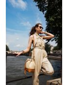 Livy Rafia Schultertasche aus kamelfarbenem Leder - 21,5x27x15cm