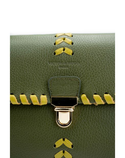 Schultertasche Rima aus Leder in Olivgrün/Matcha - 26x17x7,5 cm