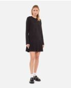 Schwarzes plissiertes kurzes Kleid