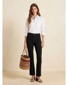 Wit shirt met klassieke kraag en lange mouwen