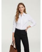 Wit shirt met klassieke kraag en lange mouwen
