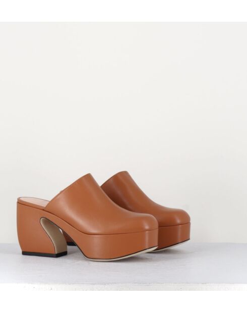 Sabots en cuir A93810 camel