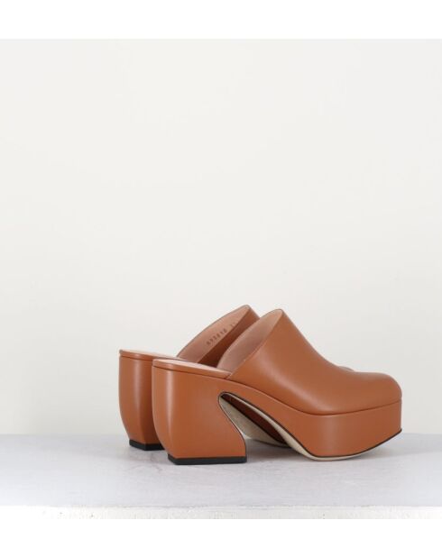 Sabots en cuir A93810 camel
