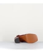 Sandalias Mattone Frassino de piel color ladrillo con tacón de 9 cm