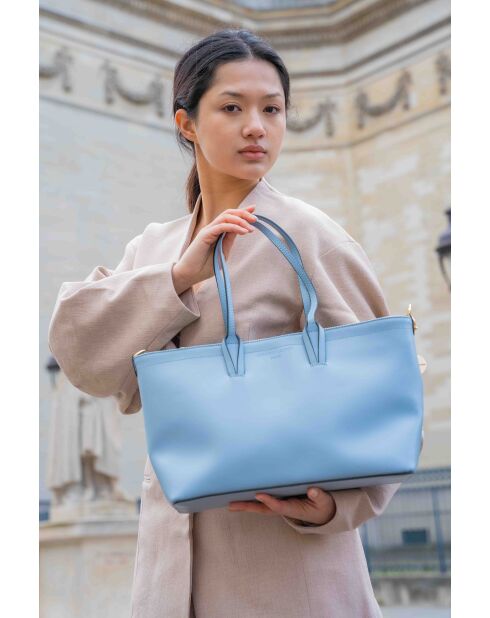 Himmelblaue Tragetasche aus Serinity-Leder - 40 x 22 x 11,5 cm