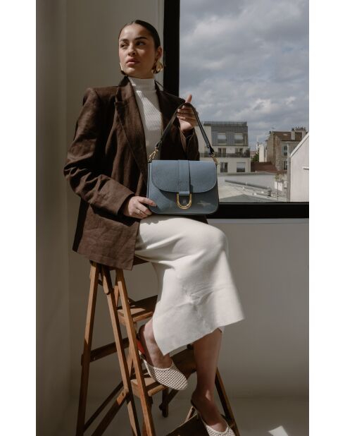 Sac à bandoulière en cuir Nael bleu ciel - 23,5x17x8cm