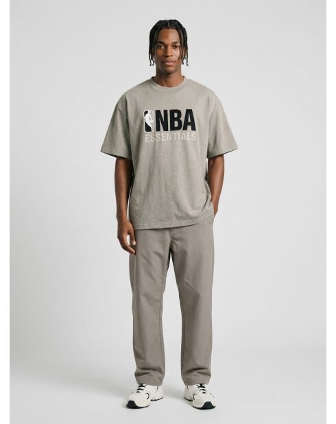 NBA Essentials Graues T-Shirt