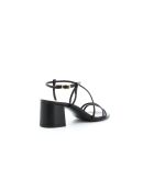 Sandalias de piel negras Kat 6