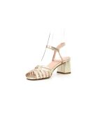 Goldfarbene Ledersandalen Carlton 6