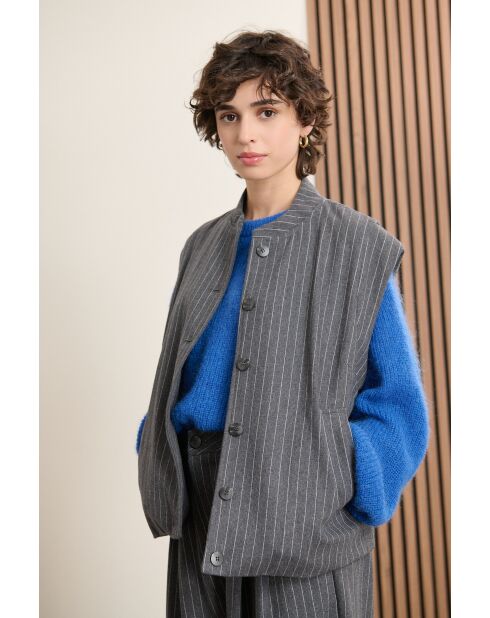 Graue brasilianische Wolljacke