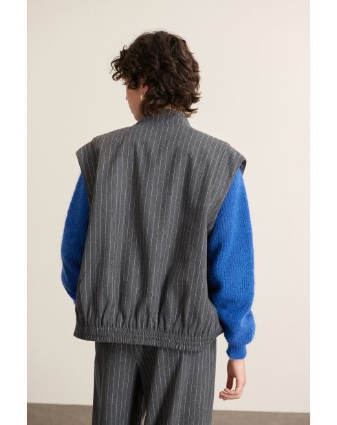 Graue brasilianische Wolljacke