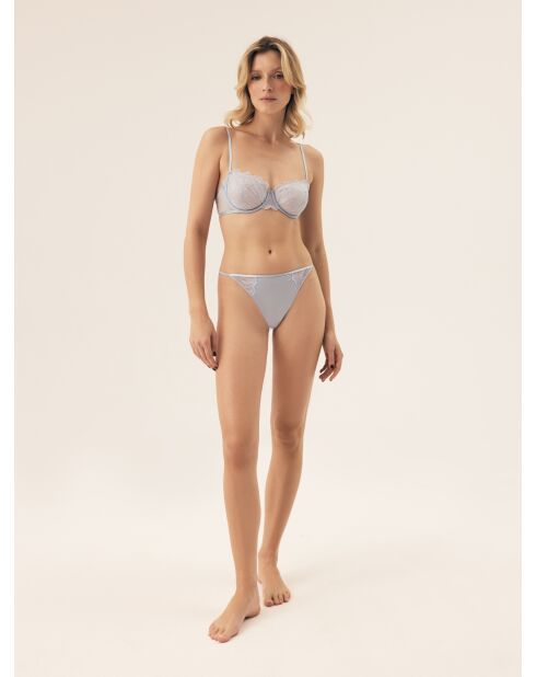 Lichtblauwe blauwe string