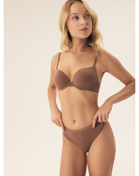 String Lacteem beige