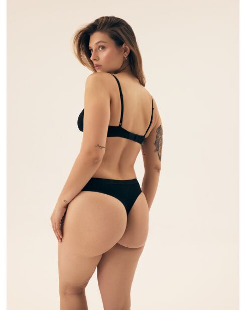String Lacteem noir