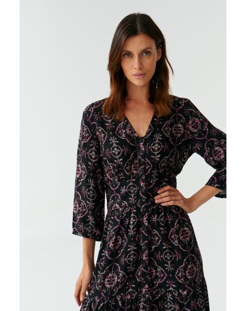 Kamdi 1 schwarzes Kleid