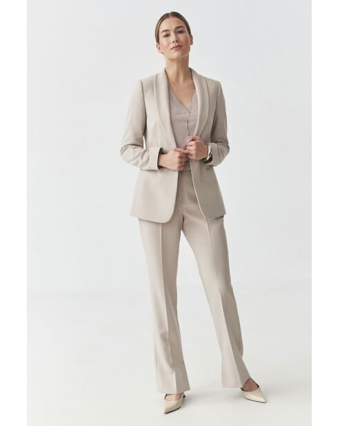 Beige champagnejas Lamiana