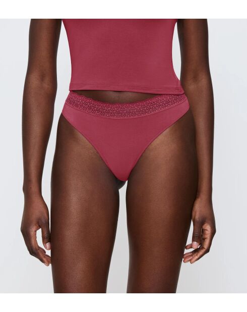 String Feel of Modal String sweet marsala