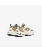 Zapatillas Athleisure 49SFA0025 de color caqui claro/blanco roto