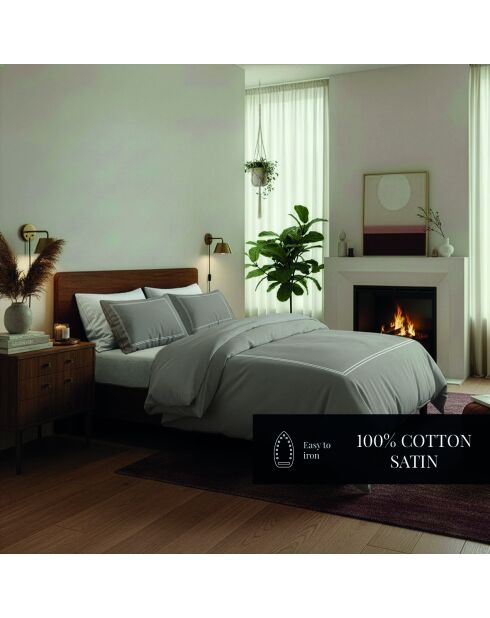 Housse de couette + taie d'oreiller 80x80 satin de coton Annecy blanc/taupe - 135x200 cm