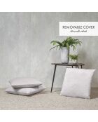 Fluwelen kussenhoes met taupe bloemenmotief - 45x45 cm