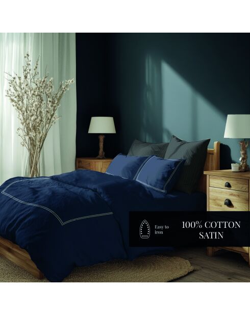 Housse de couette + 2 taies d'oreiller 63x63 satin de coton Annecy blanc/bleu foncé