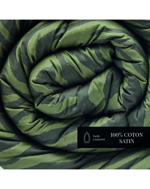 Édredon avec glands satin de coton Evasion zébrée vert foncé - 140x200 cm