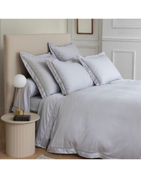 Drap housse en satin brodé Dolly perle