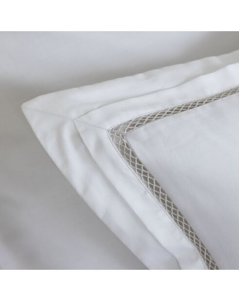 Drap housse en satin brodé Dolly blanc