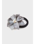 Élastique à fleurs pour cheveux et perles résine gris