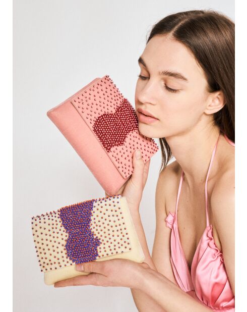 Pochette Delia en velours avec perles crème - 20x13x3.5 cm