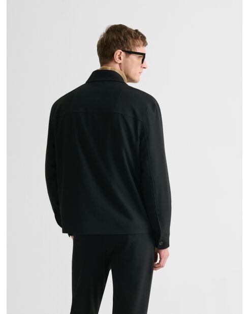 Schwarze Fluidjacke im Overshirt-Stil