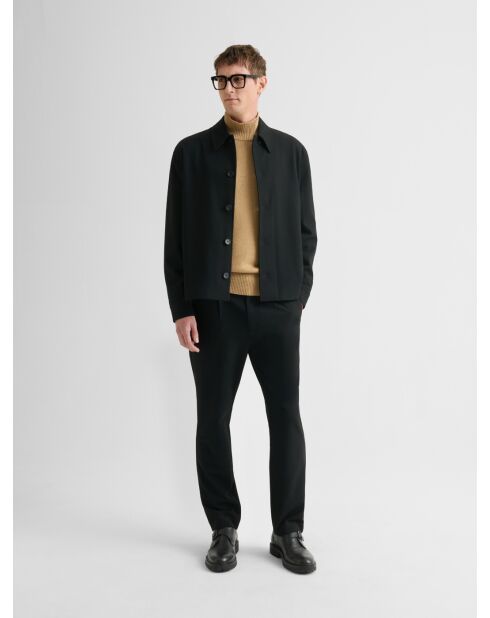 Schwarze Fluidjacke im Overshirt-Stil