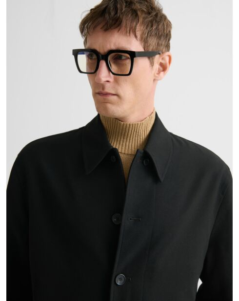 Schwarze Fluidjacke im Overshirt-Stil
