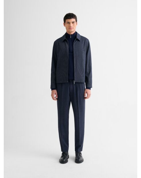 Leichte marineblaue Jerseyjacke mit normalem Reißverschluss