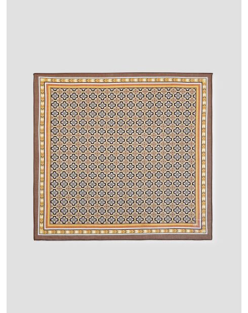 Foulard carré en coton motif ornemental jaune safran