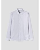 Weißes gestreiftes Slimshirt ohne Bügeln